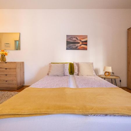 Appartamento Mina Penthouse Novi Sad Esterno foto