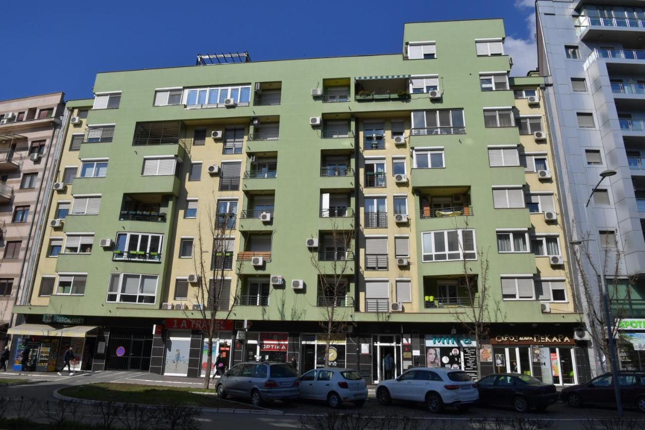 Appartamento Mina Penthouse Novi Sad Esterno foto